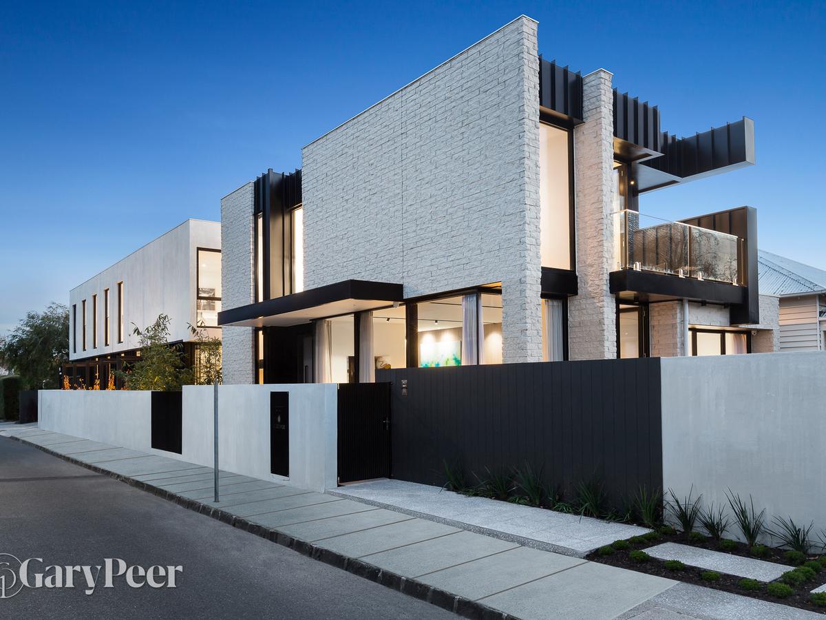 2 George Street CAULFIELD NORTH