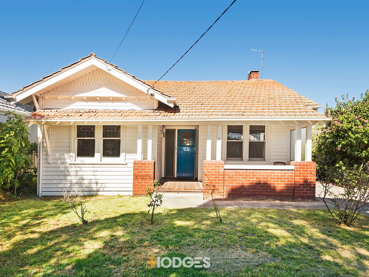 2 Lubrano Street BRIGHTON EAST
