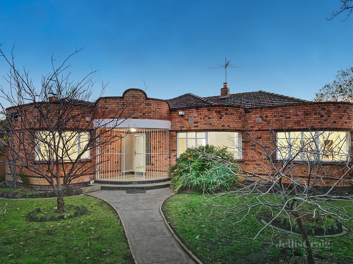 2 Moira Avenue CARNEGIE