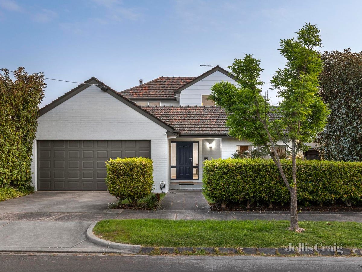 2 Watson Street GLEN IRIS