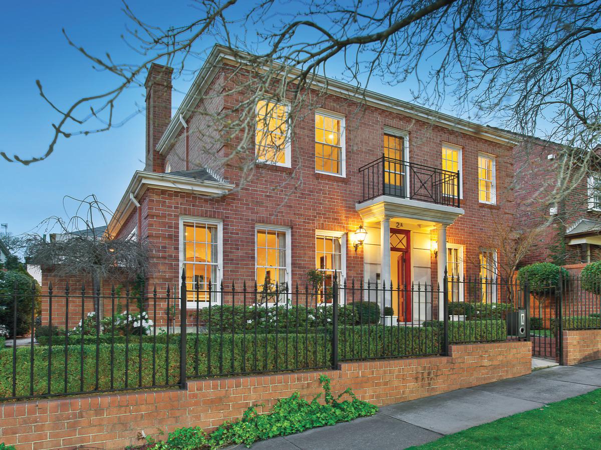 2a Verdant Avenue TOORAK