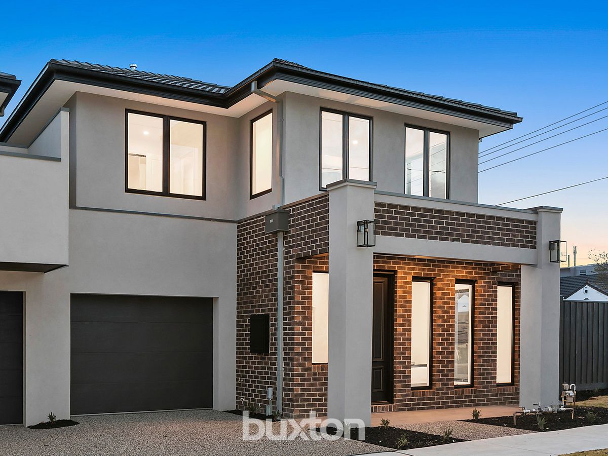 2e Fairbank Road BENTLEIGH