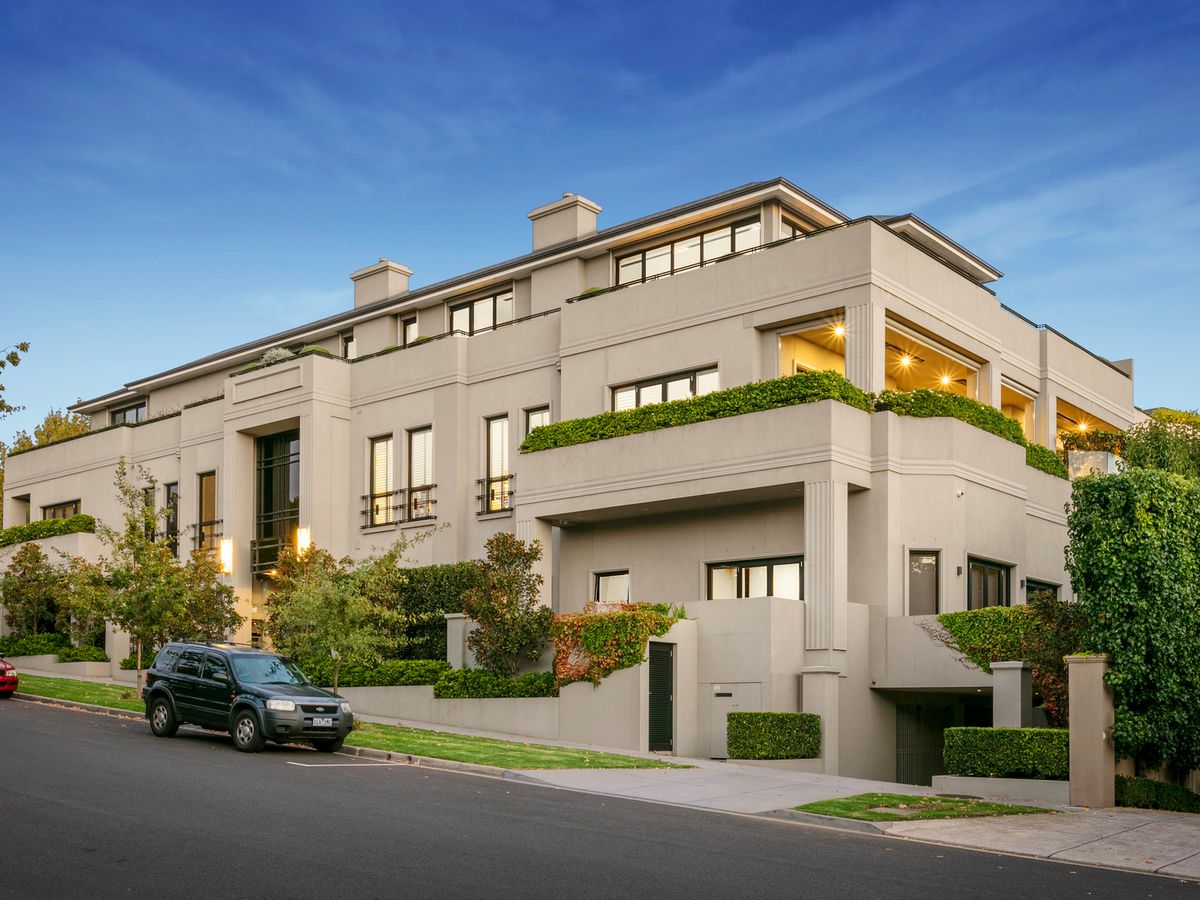 3/30 Douglas Street TOORAK