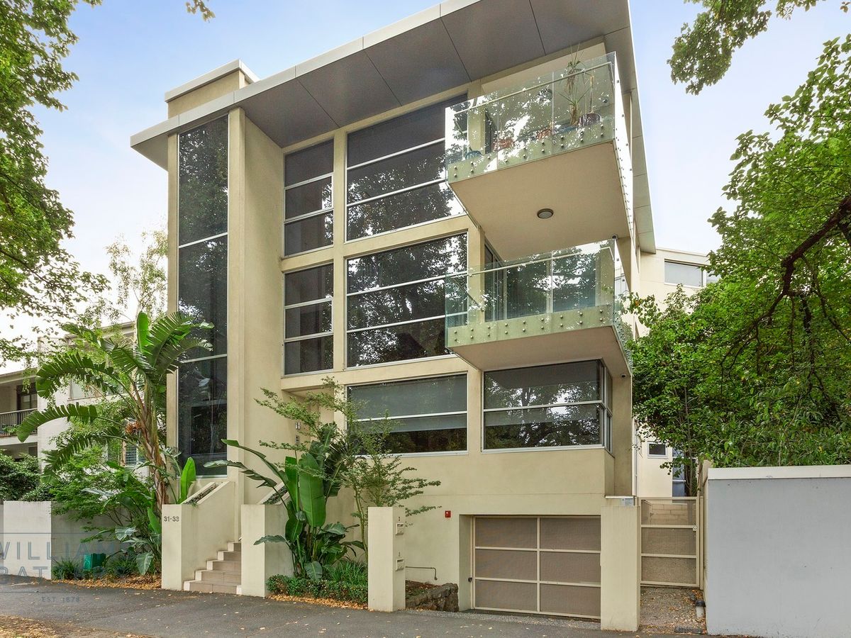 3/33 Alexandra Avenue SOUTH YARRA