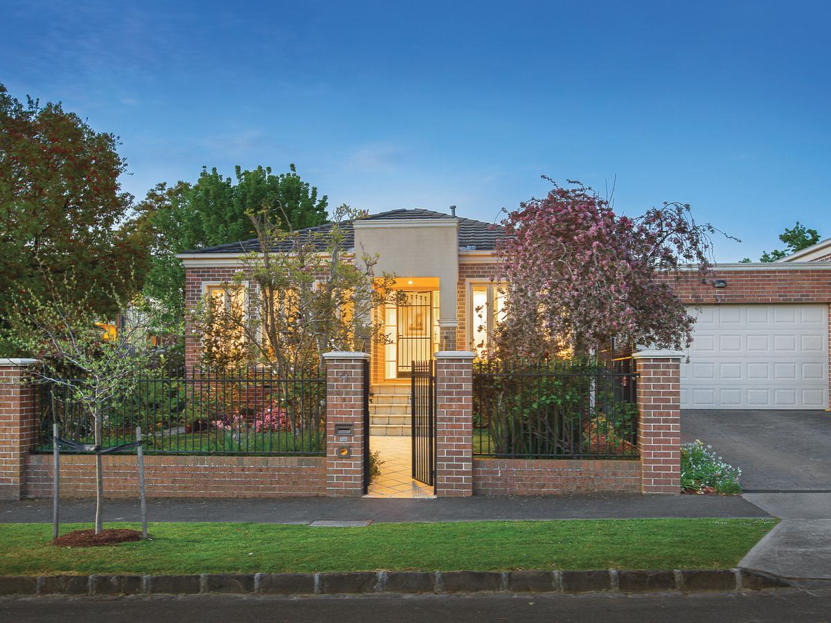 3/51 Wandsworth Road SURREY HILLS