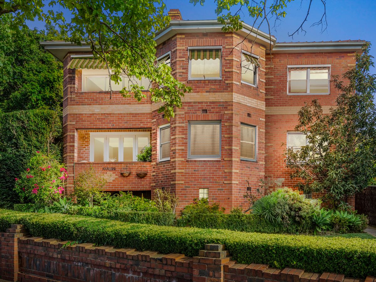 3/7 Alexandra Avenue SOUTH YARRA