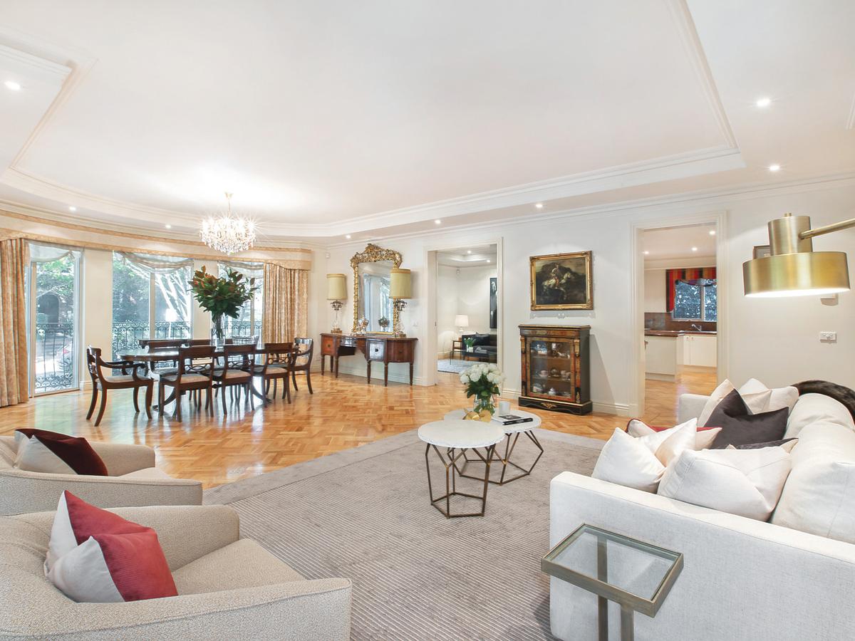 3/7 Grange Road TOORAK
