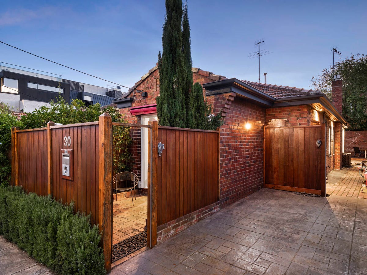 30 Carters Avenue TOORAK