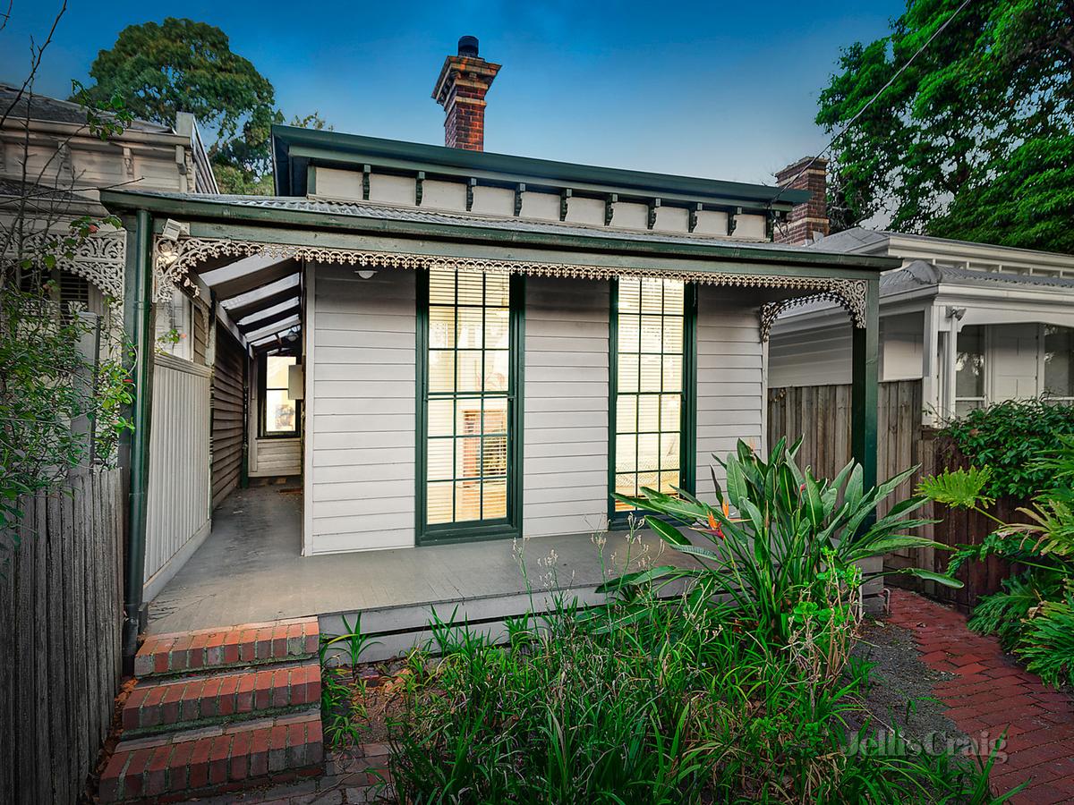 30 Chatsworth Road PRAHRAN
