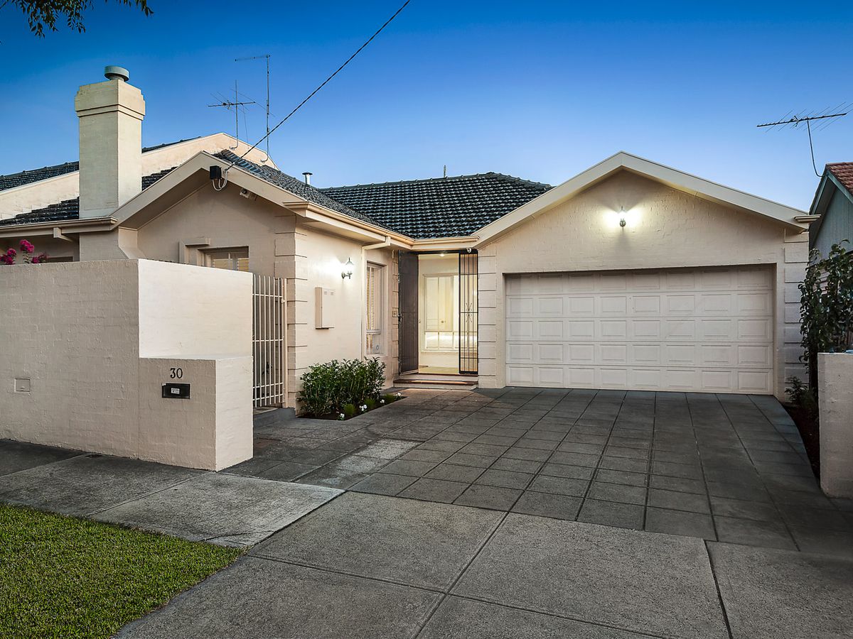 30 Clyde Street GLEN IRIS