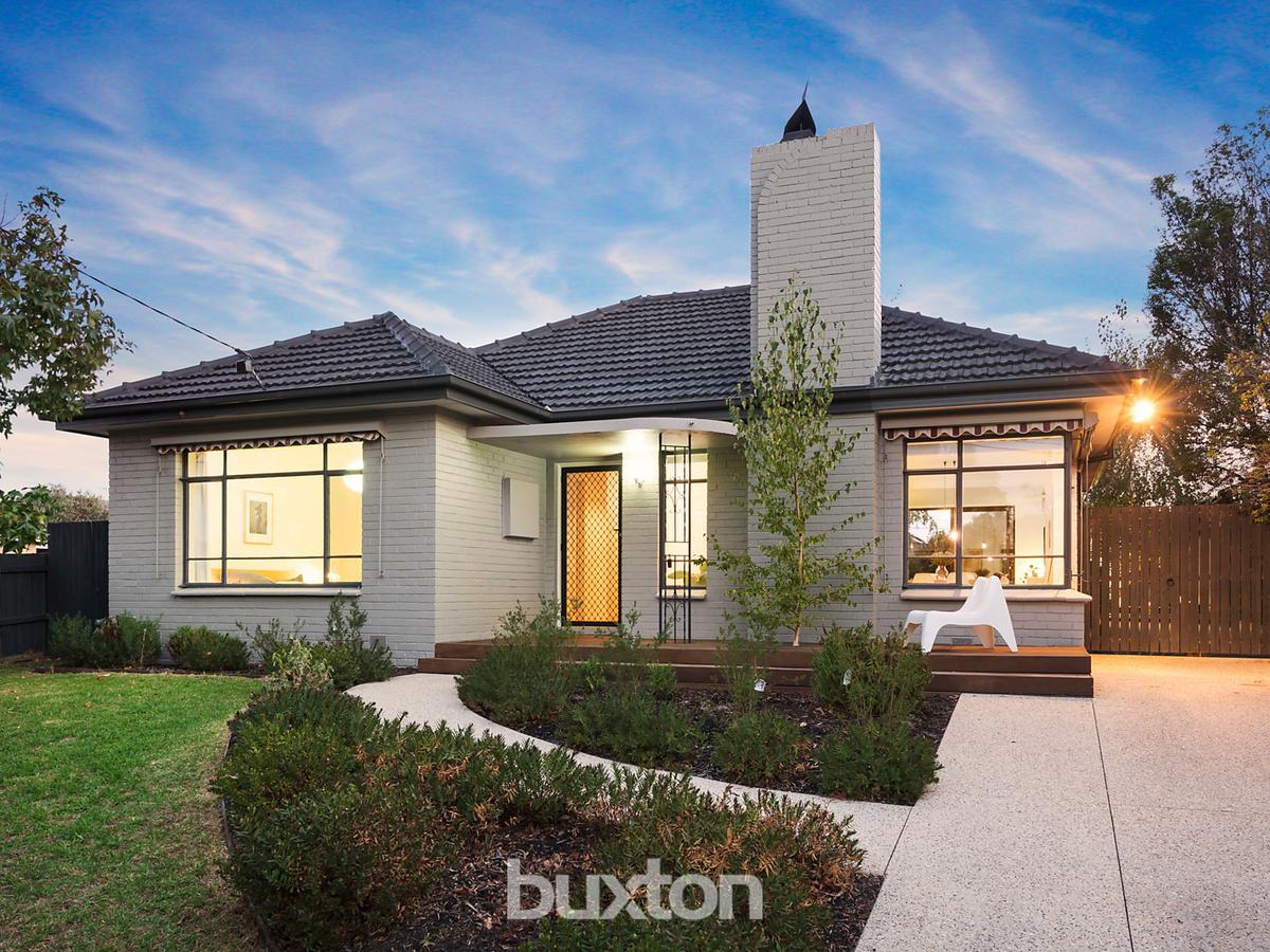 30 Lawson Street BENTLEIGH