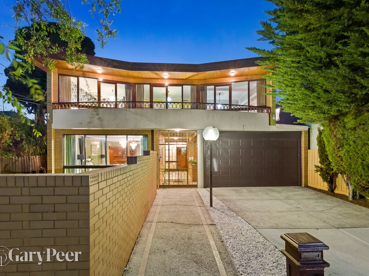 30 Loch Avenue ST KILDA EAST