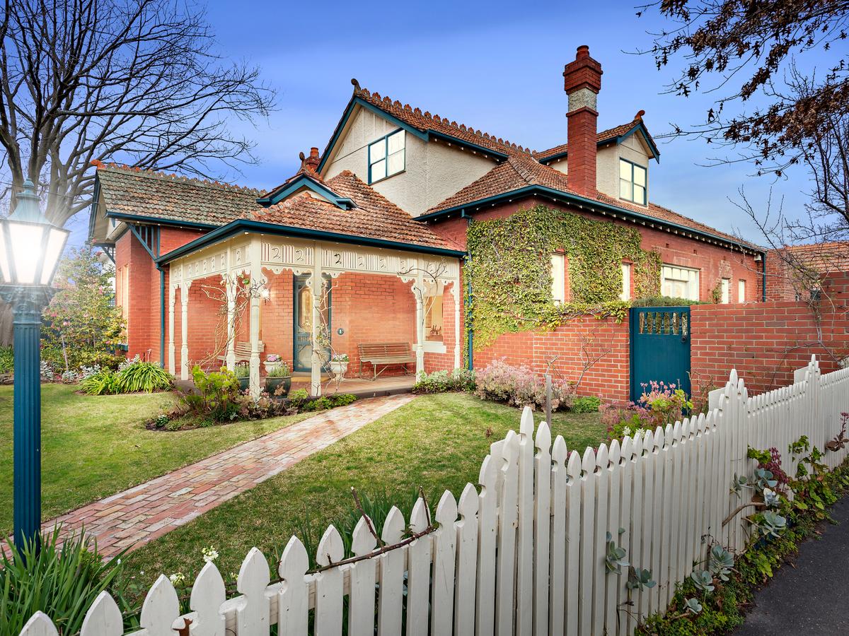 30 Manning Road MALVERN EAST