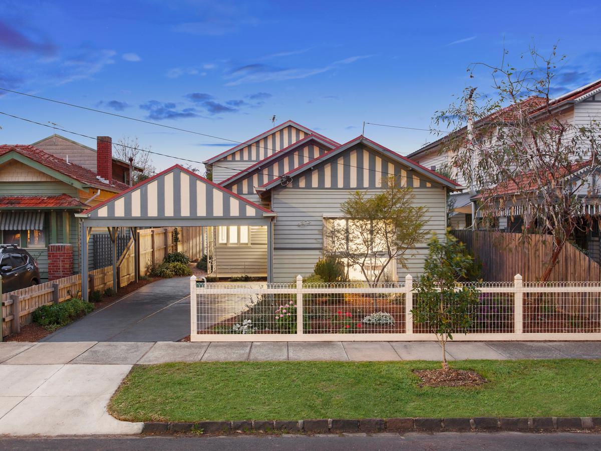 30 Railway Road CARNEGIE