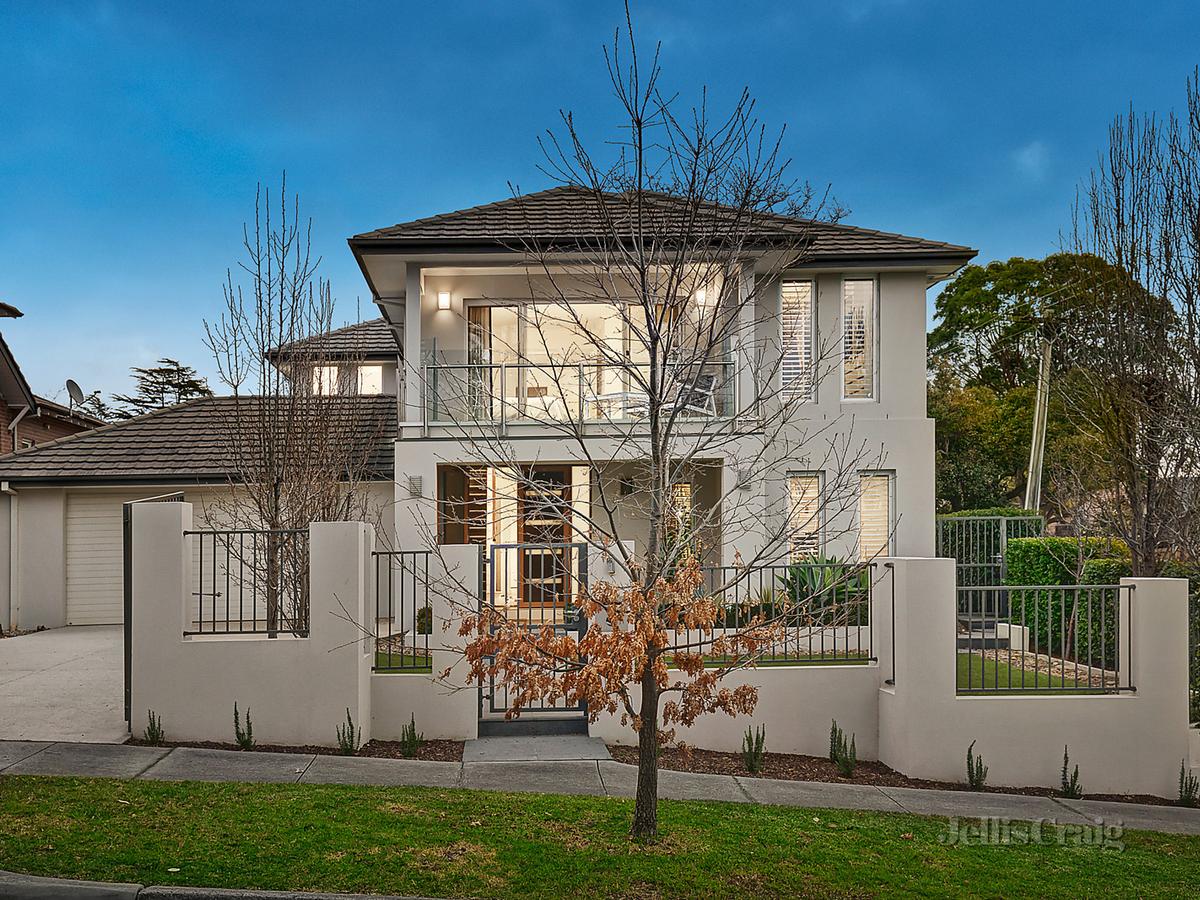 31 Lurnea Road GLEN IRIS