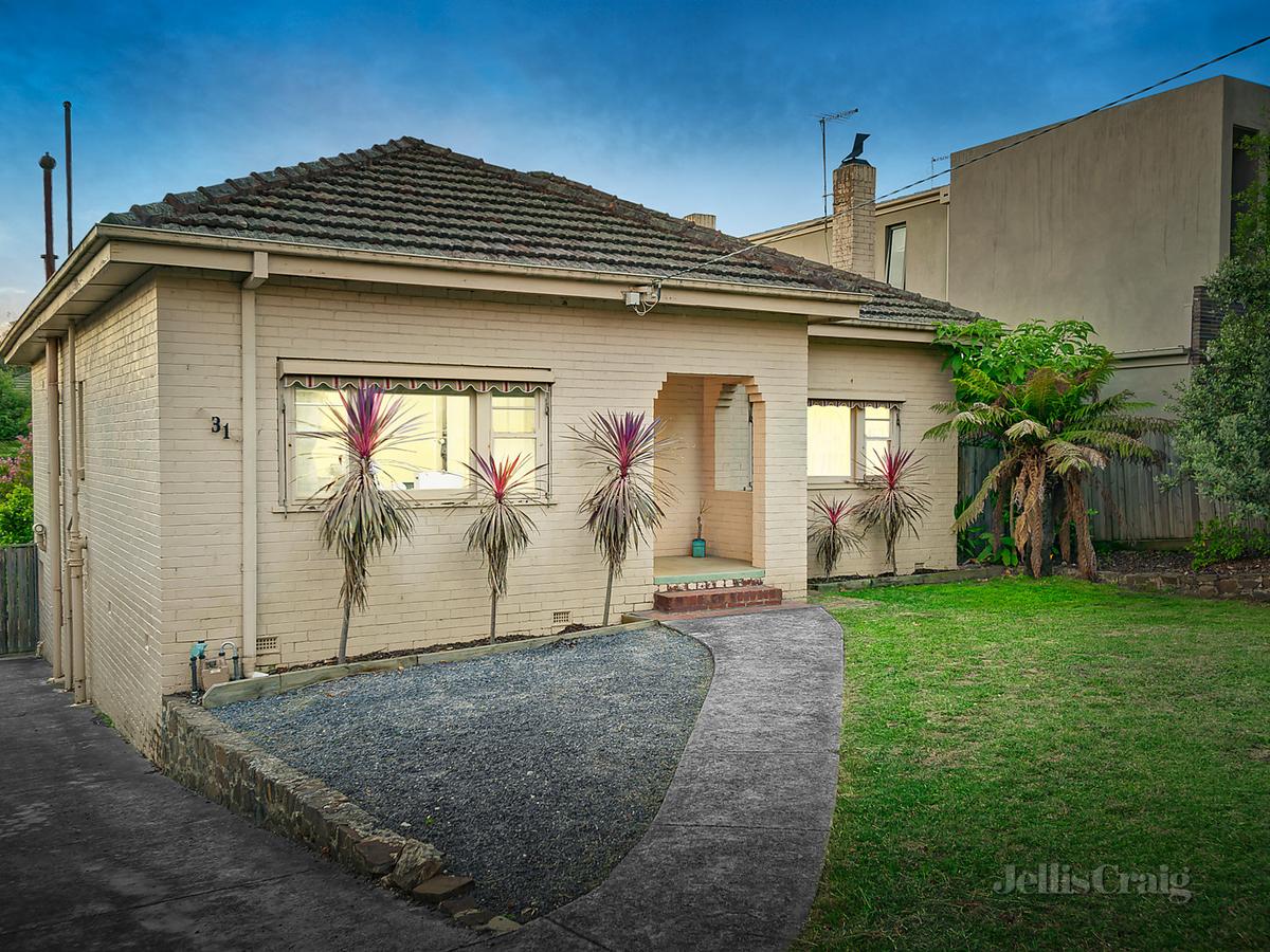 31 Narrak Road BALWYN