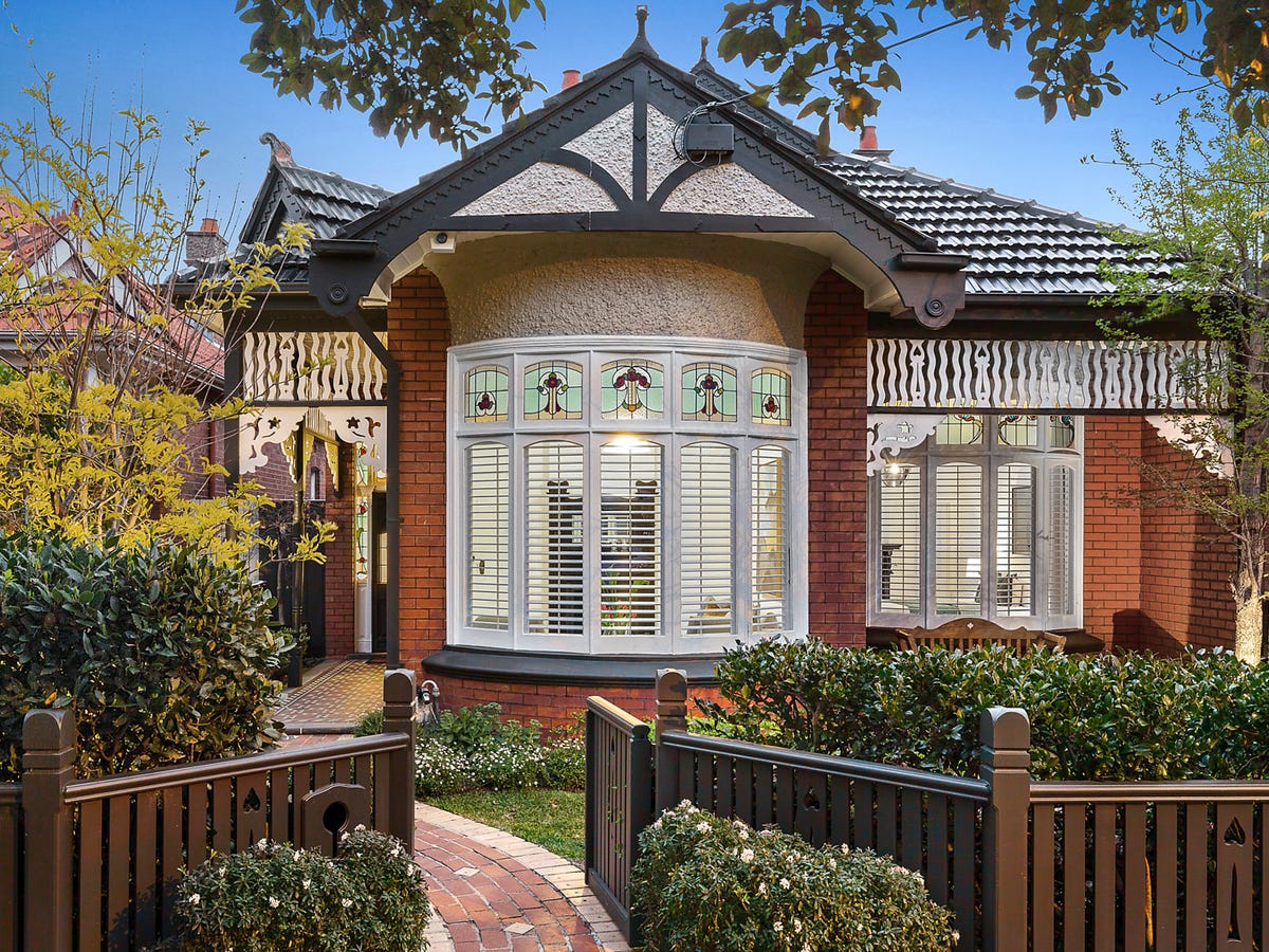 328 Danks Street MIDDLE PARK