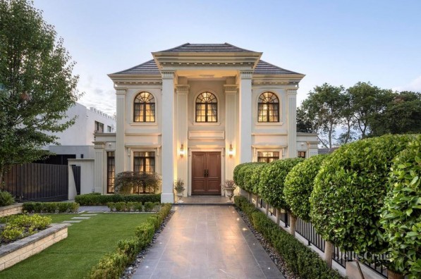 32 Alfred Street KEW