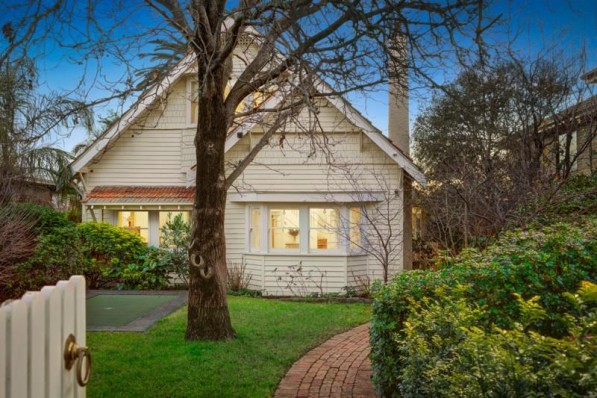 32 Clive Road HAWTHORN EAST