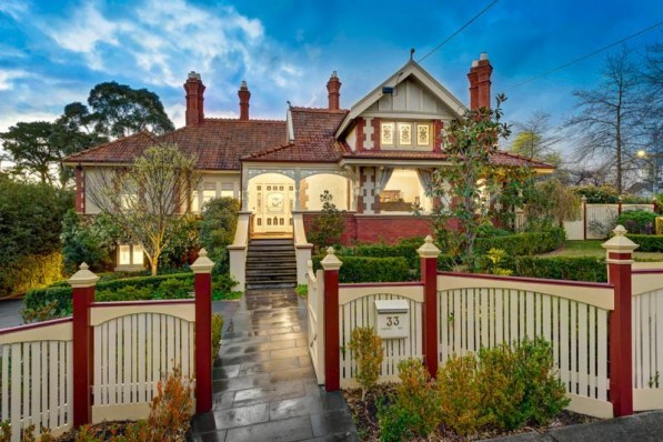 33 Castle Street EAGLEMONT