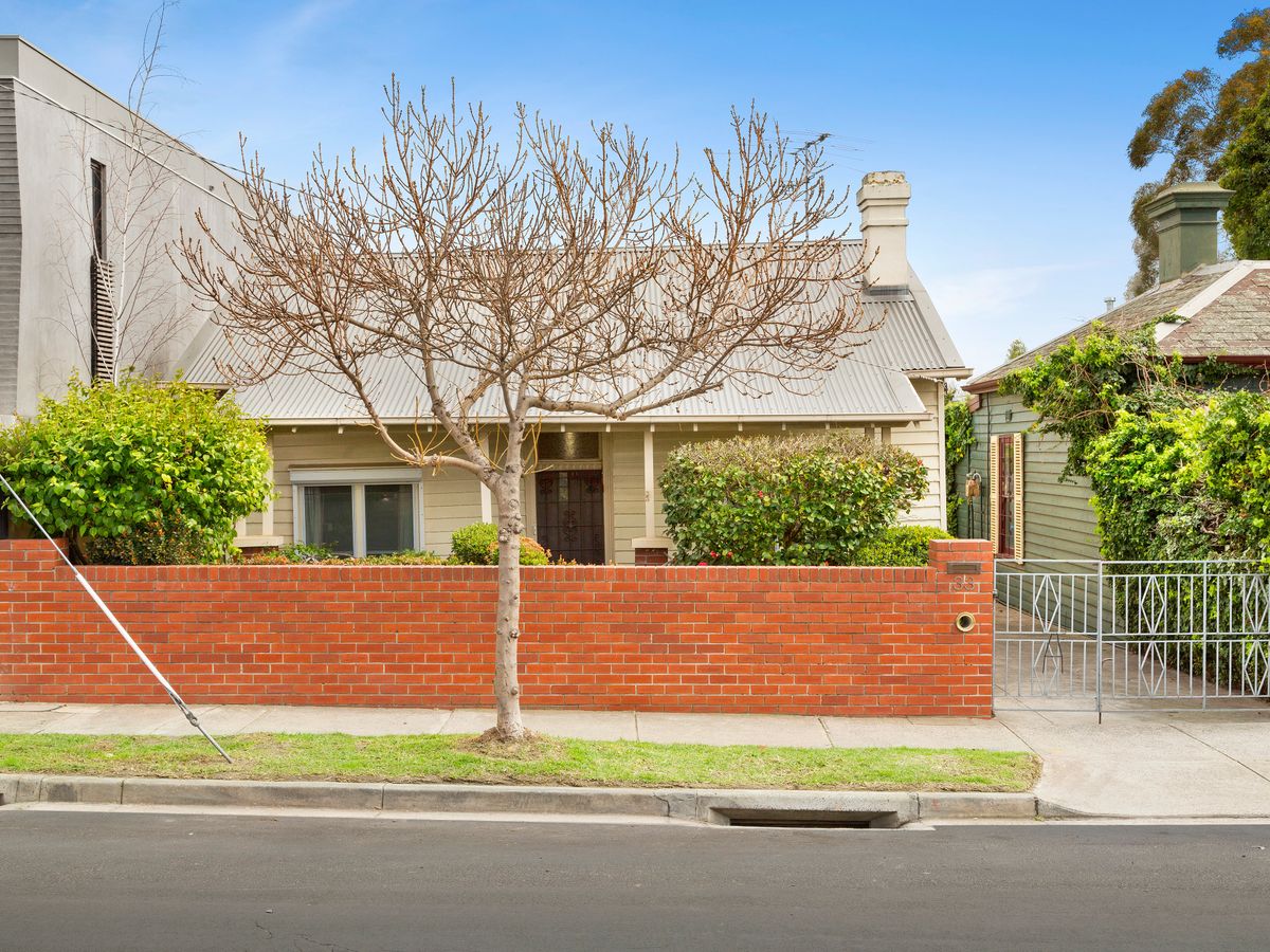 33 Mathoura Road TOORAK