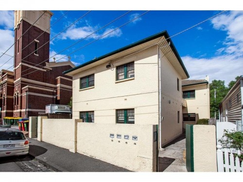 33 Neptune Street ST KILDA
