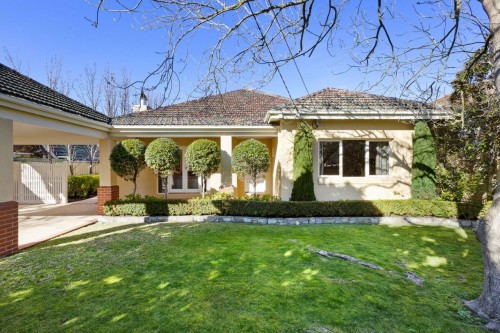 34 Marriage Road BRIGHTON EAST