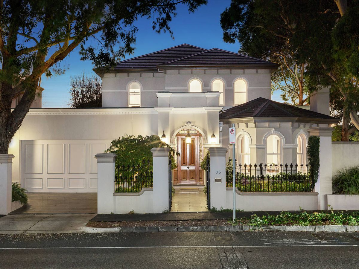 35 Cochrane Street BRIGHTON
