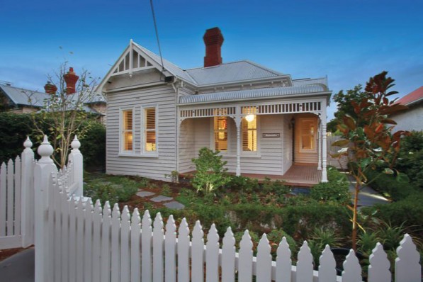35 Kent Street KEW