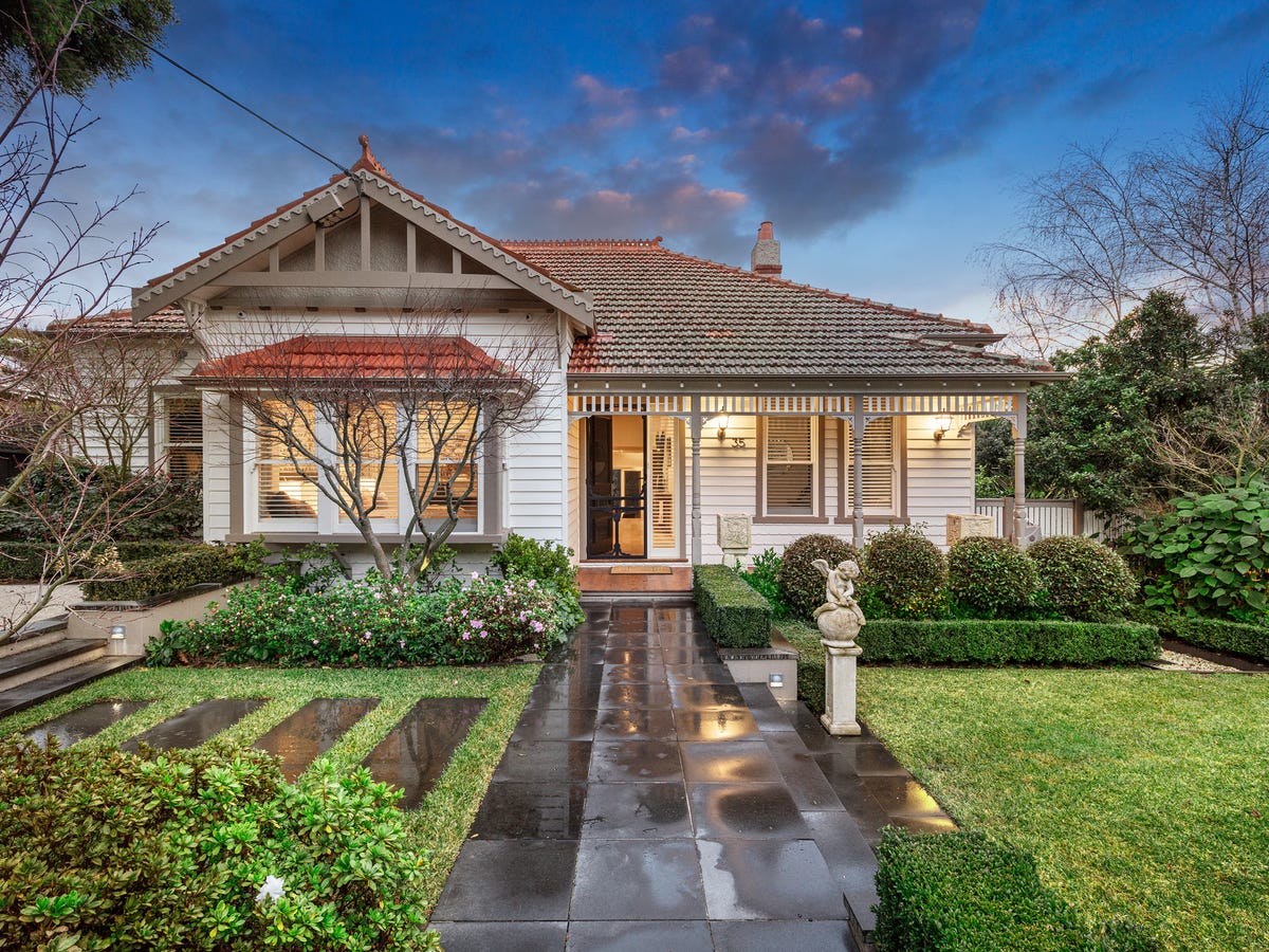 35 Logan Street CANTERBURY