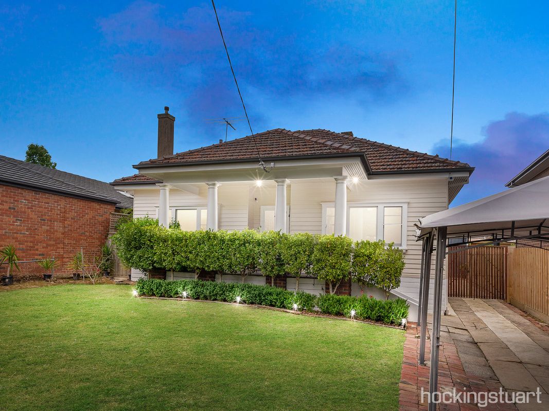 35 Nungerner Street BALWYN