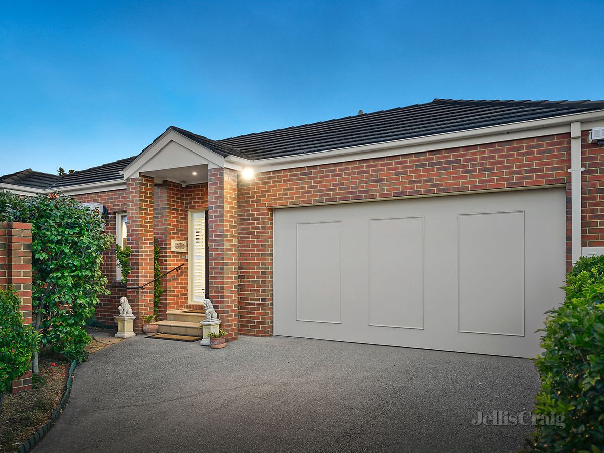 35a Inglesby Road CAMBERWELL