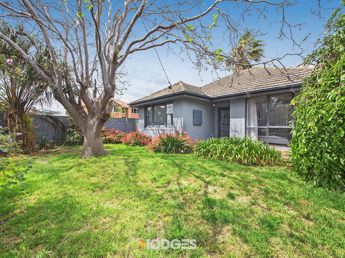370 Bluff Road SANDRINGHAM