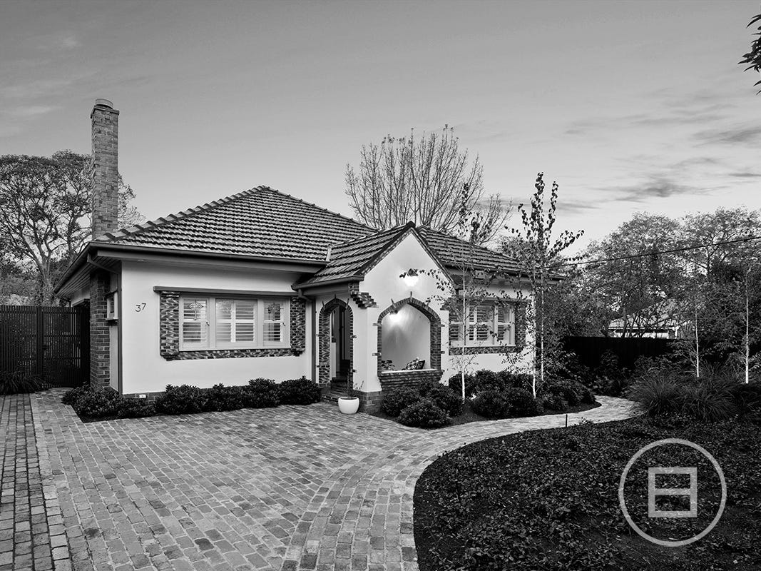 37 Hilltop Avenue GLEN IRIS