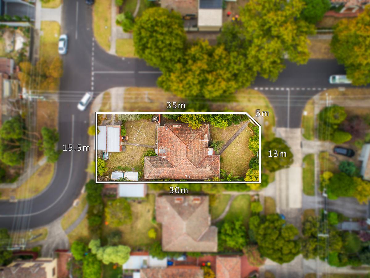 37 Wingan Avenue CAMBERWELL