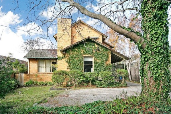 38 Canberra Grove BRIGHTON EAST