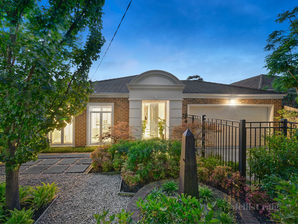 38 Howie Street GLEN IRIS