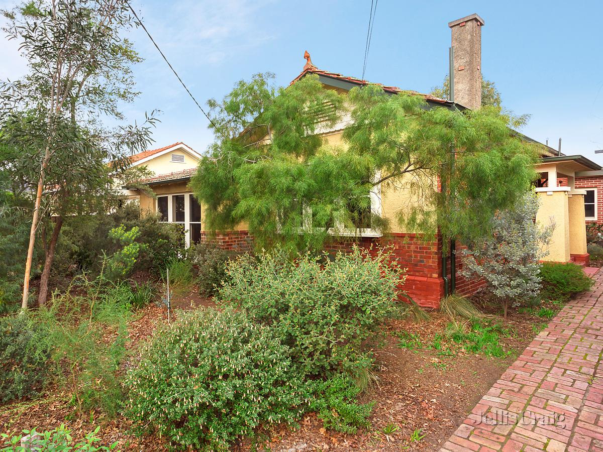 38 Paxton Street MALVERN EAST