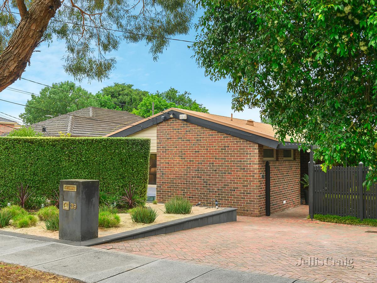 39 Alma Street MALVERN EAST