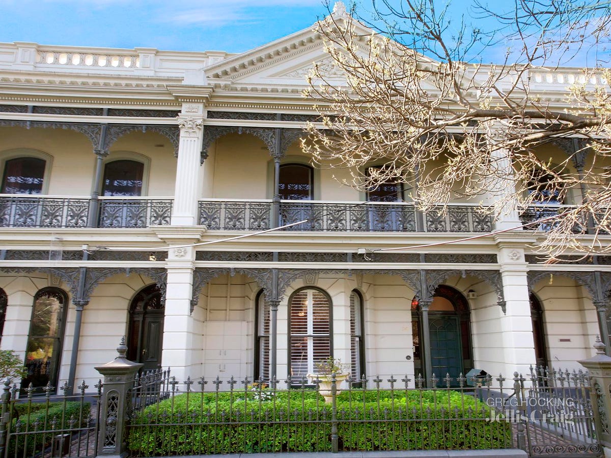 39 Cardigan Place ALBERT PARK