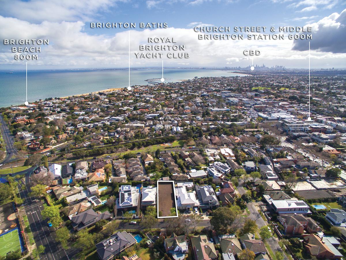 3A Huntingfield Road BRIGHTON