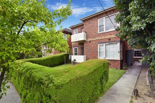 3 Ashe Grove TOORAK