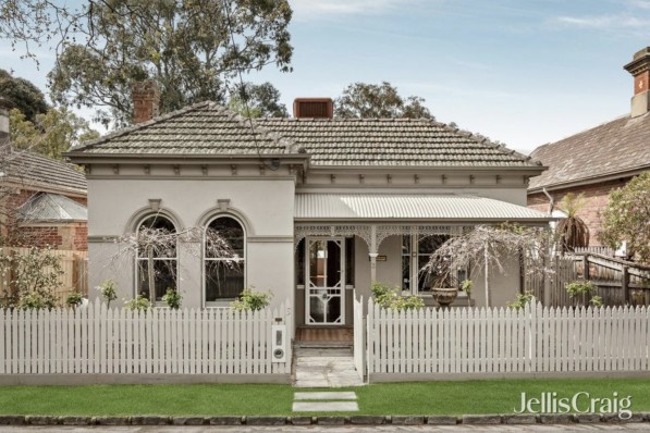 3 Brinsley Road CAMBERWELL