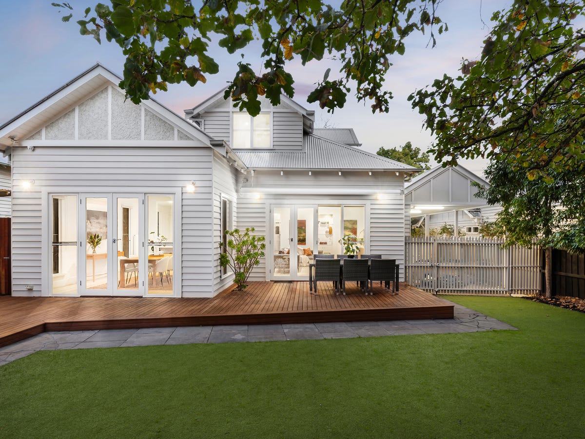 3 Bristol Street SURREY HILLS