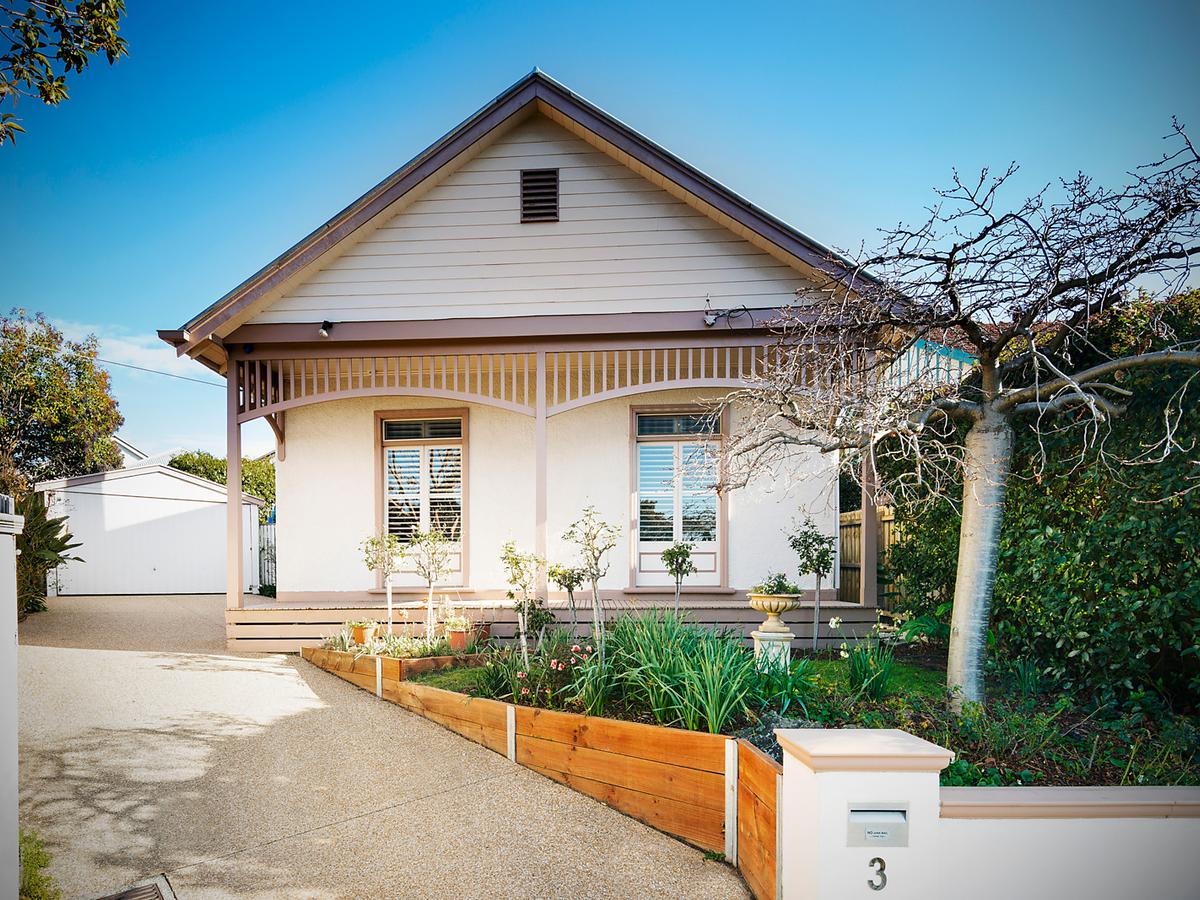 3 Childers Street KEW