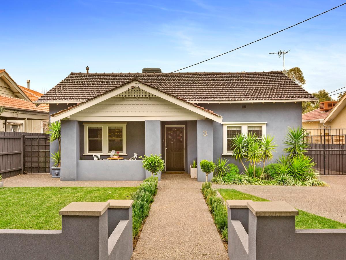 3 Clonard Avenue ELSTERNWICK