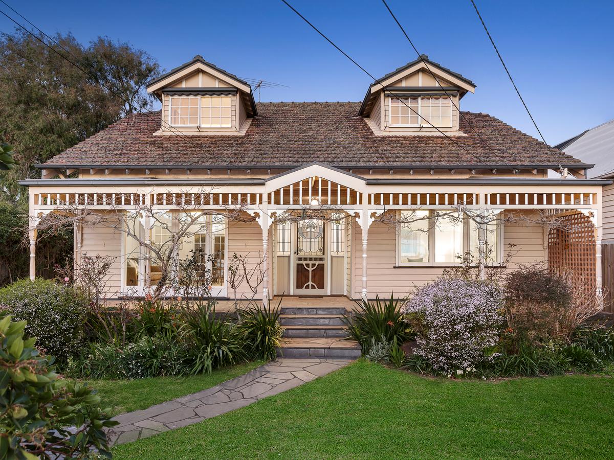 3 Hurlingham Street BRIGHTON EAST