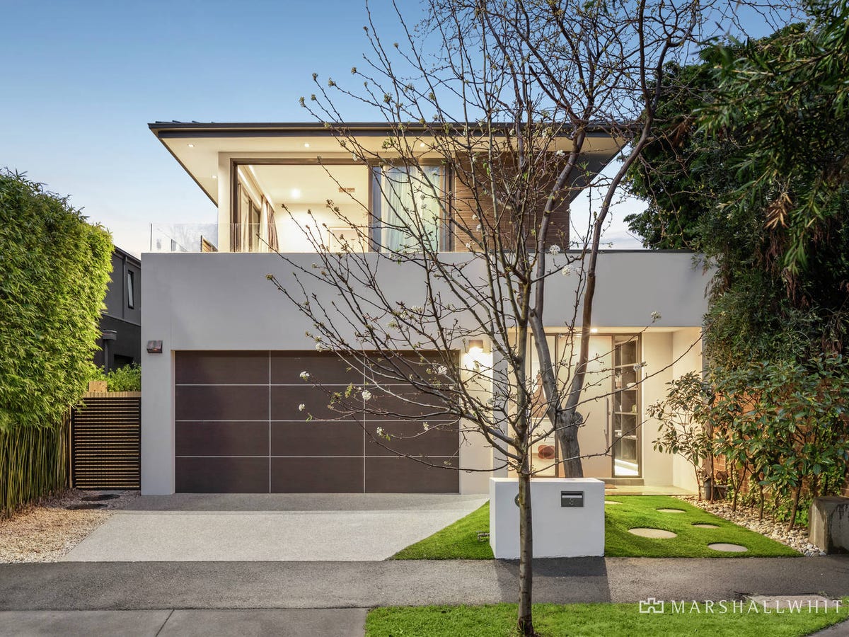 3 Knight Street ELWOOD