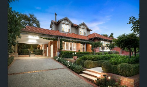 3 Parkside Avenue DEEPDENE