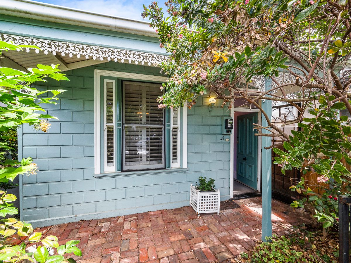 41 Lambeth Avenue ARMADALE